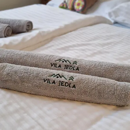 بيت ضيافة Jedla
